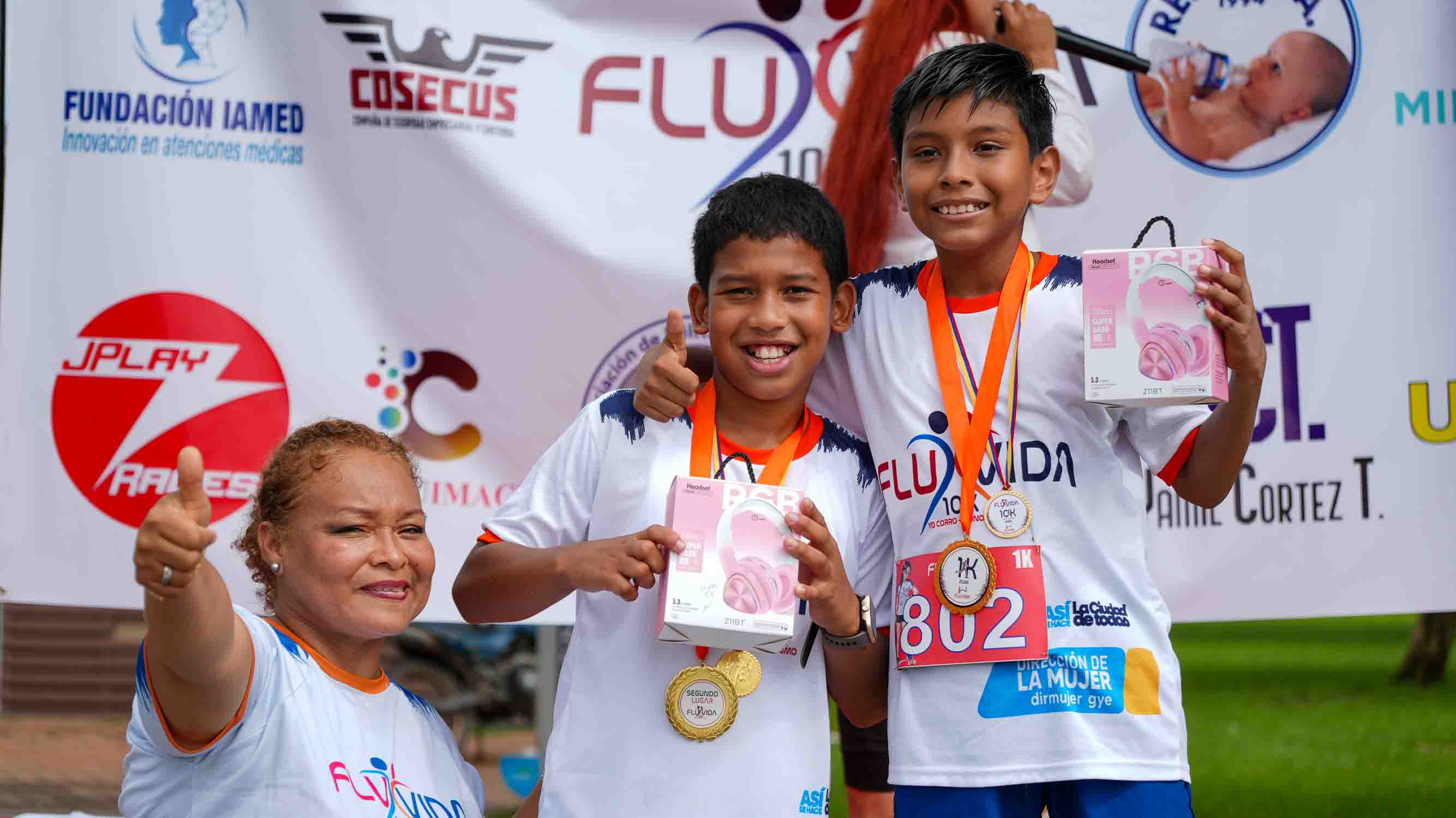 1FLUVIDA 10K 5K Y 1K  POR NUESTROS PROGRAMAS DE ASISTENCIA SOCIAL