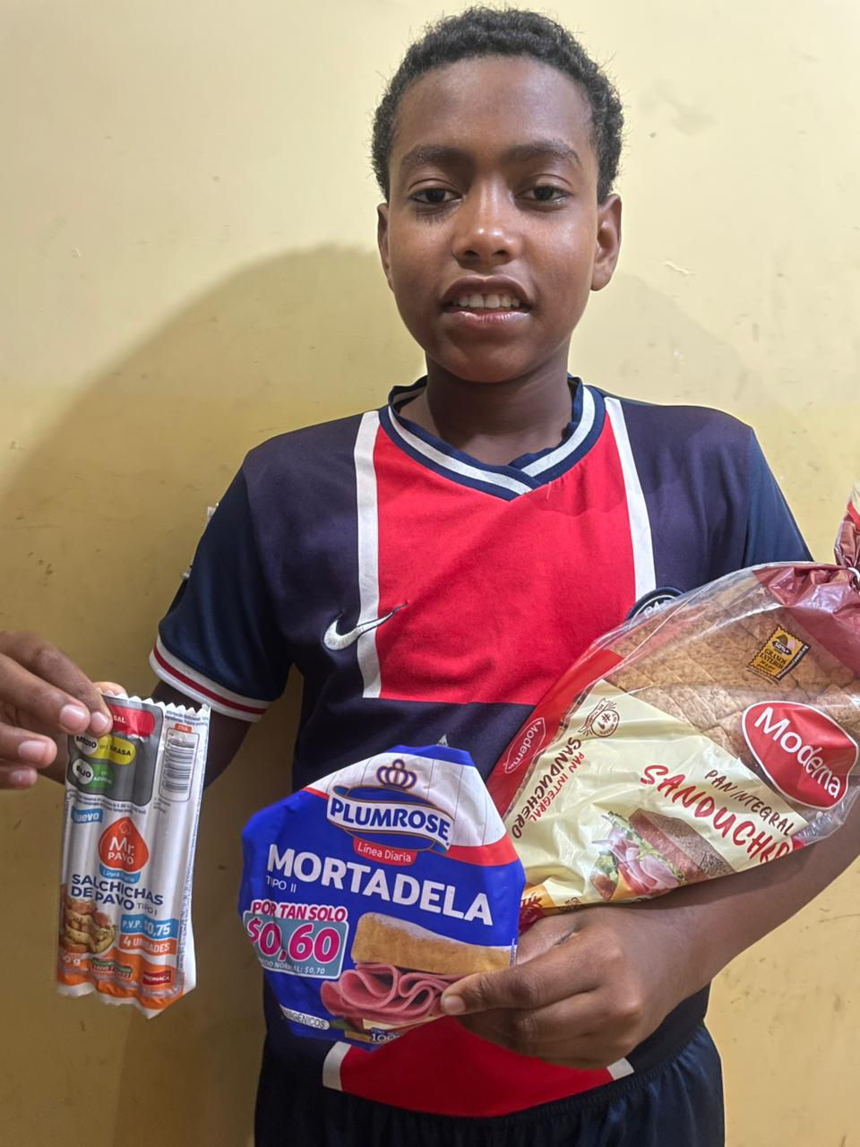 ENTREGA DE KITS DE ALIMENTACION A BENEFICIARIOS