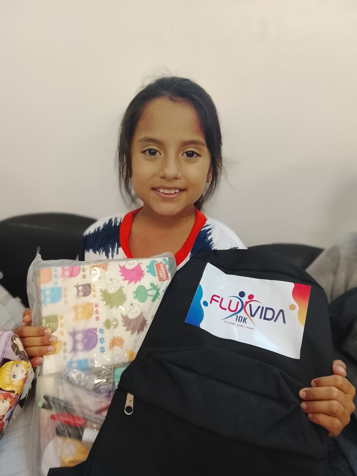 ENTREGA DE MOCHILAS Y UTILES ESCOLARES