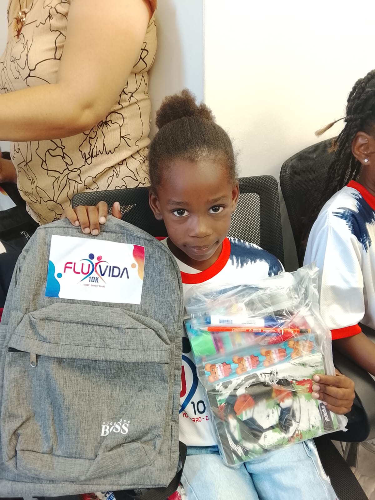 ENTREGA DE MOCHILAS Y UTILES ESCOLARES