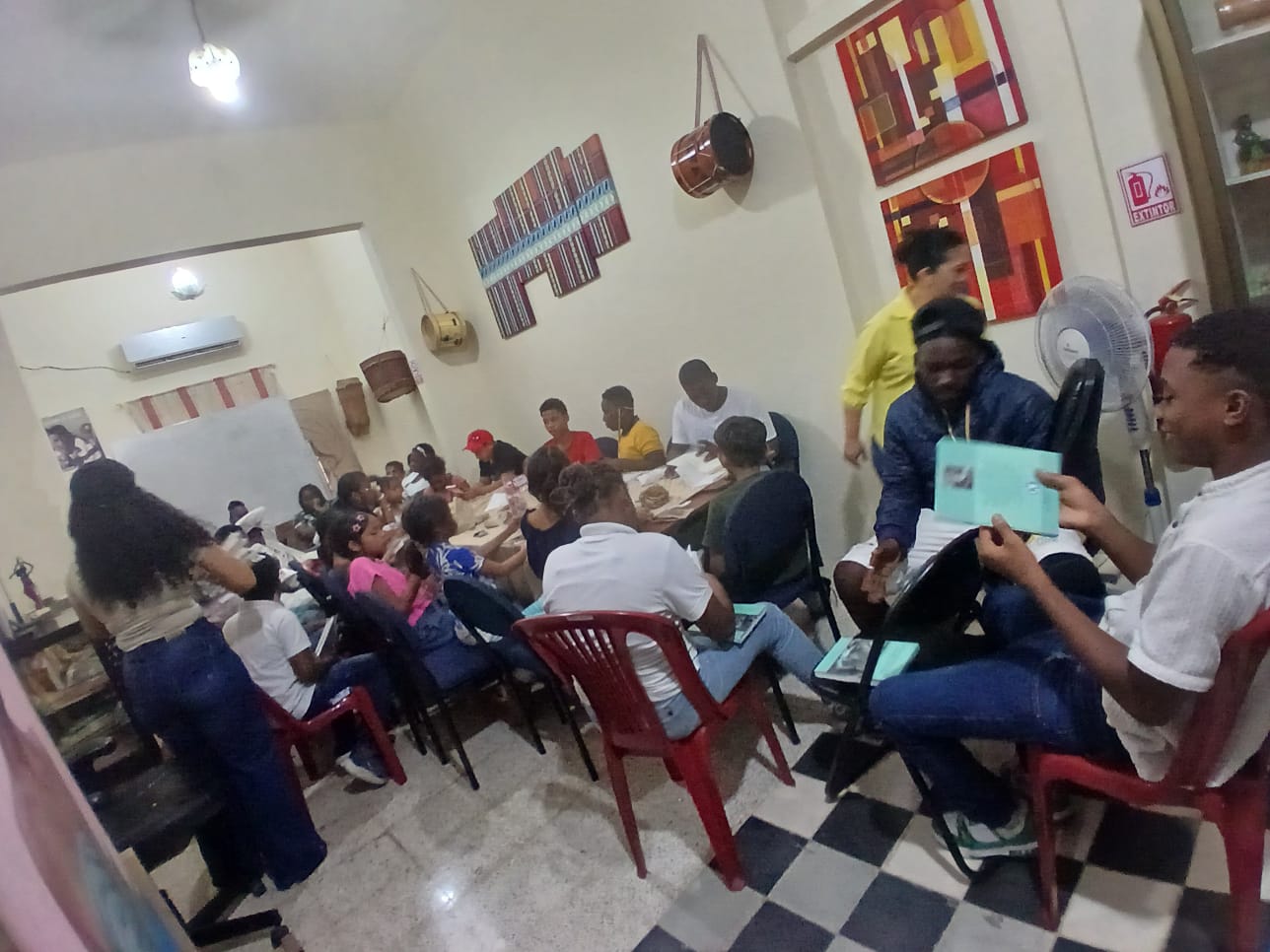 TALLER DE CONVIVENCIA CON NIÑOS Y ADOLESCENTES  " APRENDIENDO TU VALOR"
